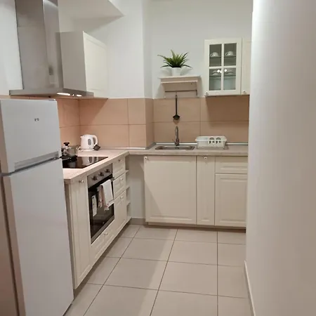 Corvin Chillzone Lägenhet *