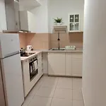 Corvin Chillzone Διαμέρισμα *