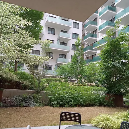 Corvin Chillzone Apartment *